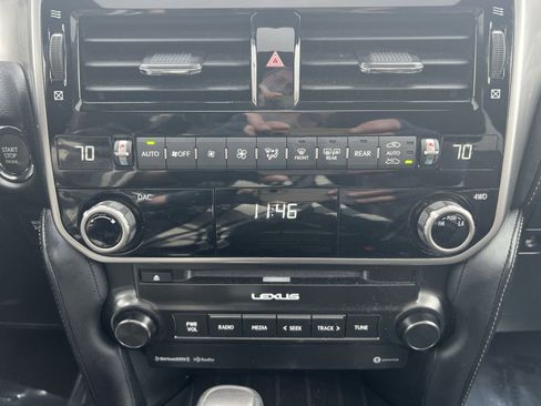 Used 2023 Lexus GX 460 Premium image 21