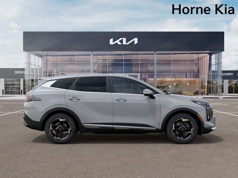 New 2026 Kia Sportage EX image 7