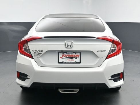 Used 2019 Honda Civic Sport image 7