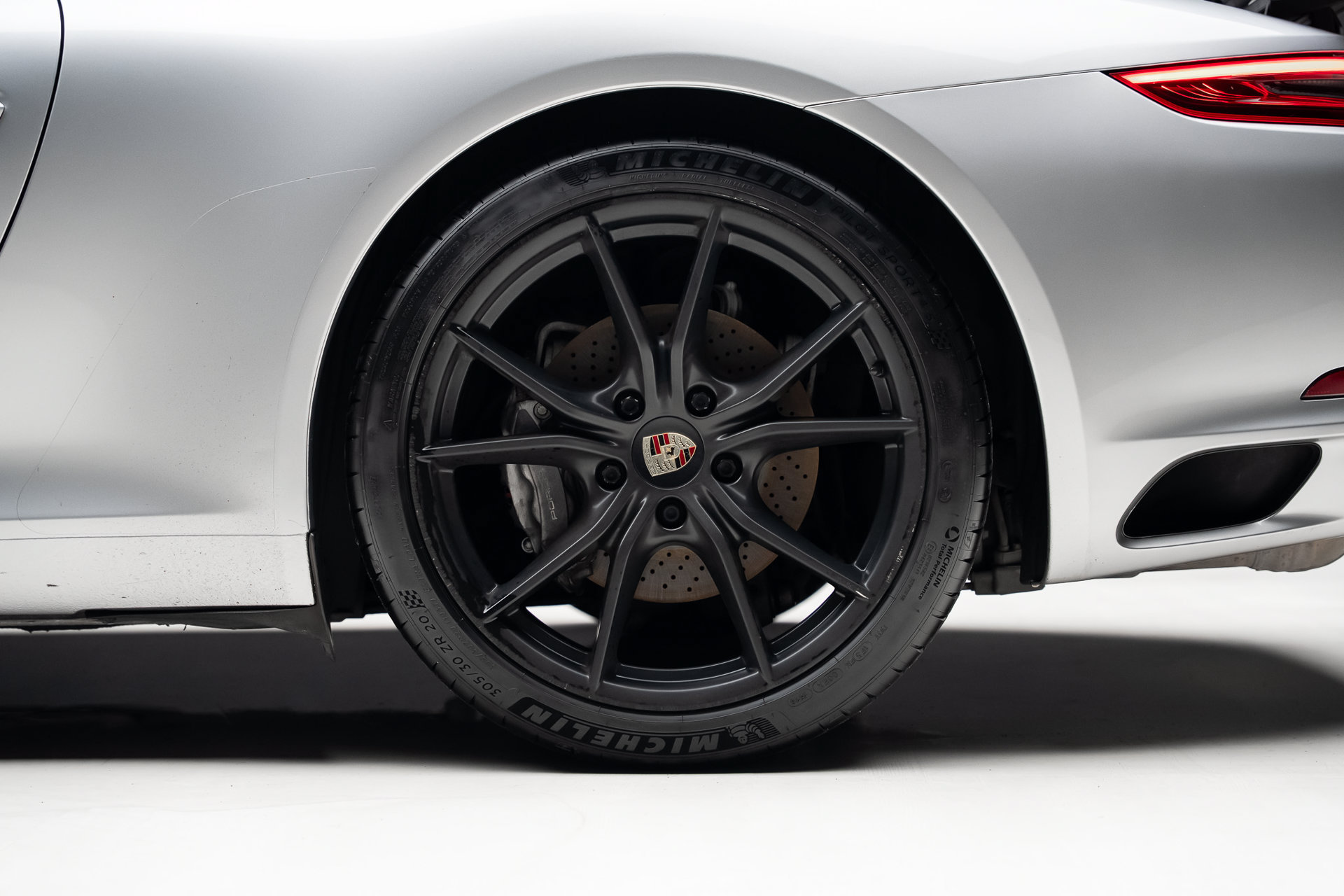 Used 2018 Porsche 911 Carrera RWD image 21