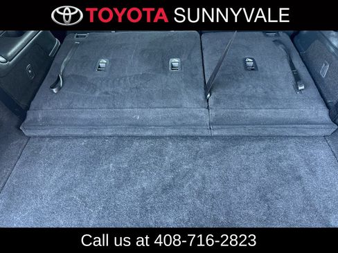 Used 2025 Nissan Pathfinder SL FWD image 20