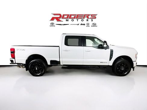 Used 2025 Ford F350 Lariat w/ Lariat Ultimate Package AWD/4WD image 9