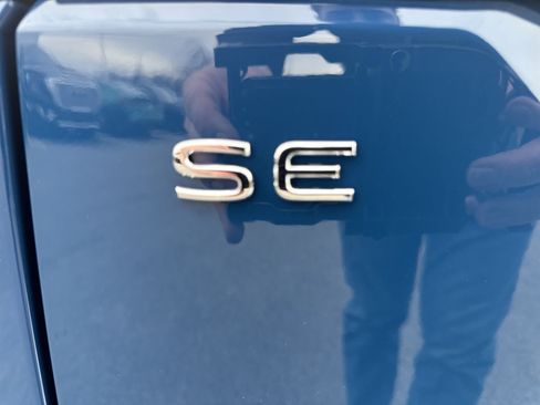 New 2026 Volkswagen Atlas SE image 33