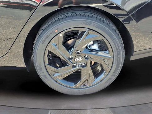 New 2026 Hyundai Elantra Sport FWD image 10