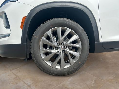 New 2026 Buick Enclave Preferred w/ Power Package image 31