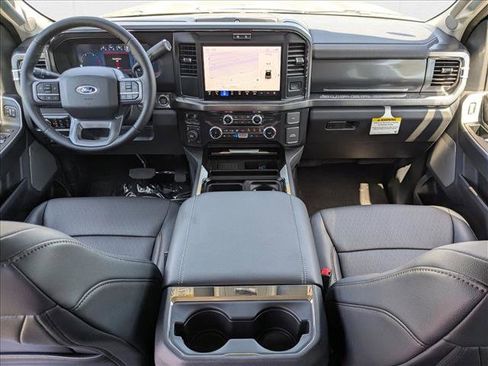 New 2025 Ford F250 Lariat w/ FX4 Off-Road Package image 15