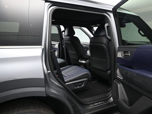 New 2027 INFINITI QX80 Sensory AWD/4WD image 12