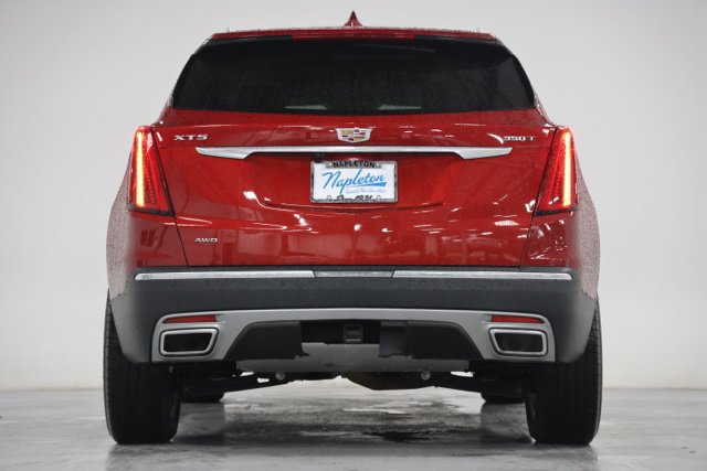 Used 2024 Cadillac XT5 Premium Luxury AWD/4WD image 14