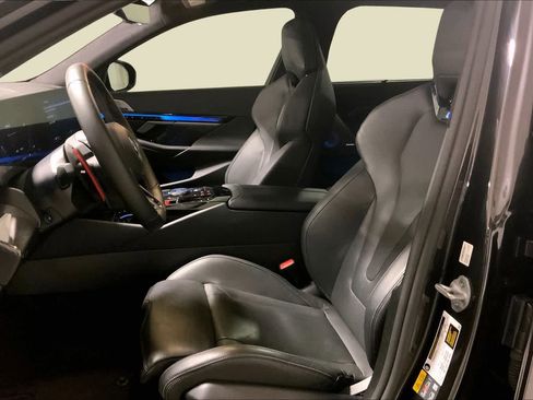Used 2025 BMW M5 Touring w/ Executive Package AWD/4WD image 7