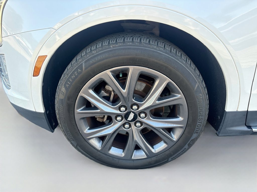 Used 2019 Cadillac XT5 Luxury w/ Sport Package FWD image 31
