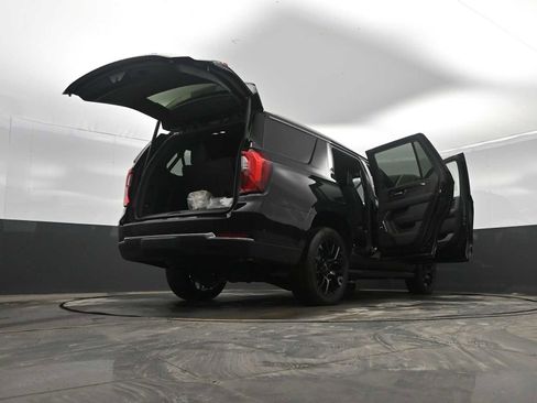 New 2026 GMC Yukon Elevation w/ Elevation Premium Package image 41