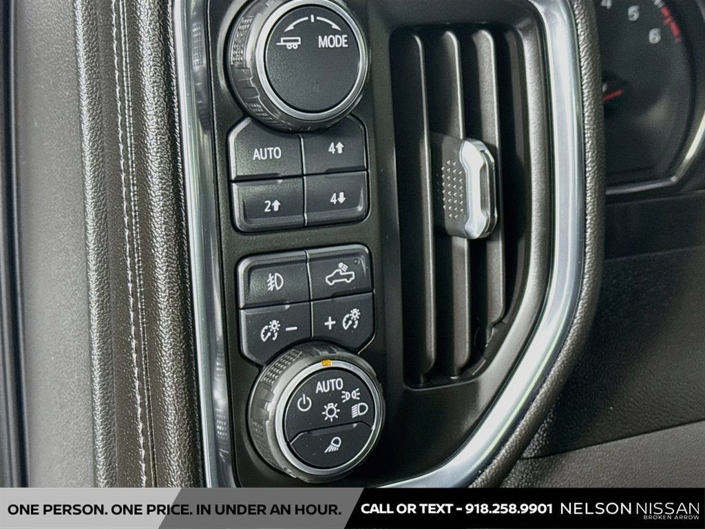 Used 2020 Chevrolet Silverado 1500 LT Trail Boss AWD/4WD image 10