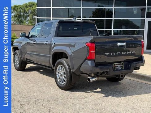 Used 2024 Toyota Tacoma Limited w/ Limited Package (LT) AWD/4WD image 5