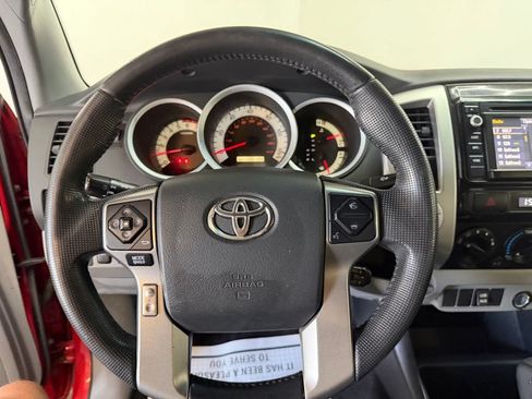 Used 2014 Toyota Tacoma 4x4 Double Cab w/ TRD Sport Package image 28