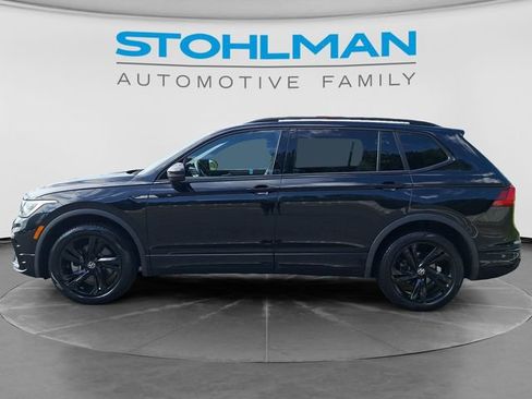 Certified 2023 Volkswagen Tiguan SE R-Line FWD image 8