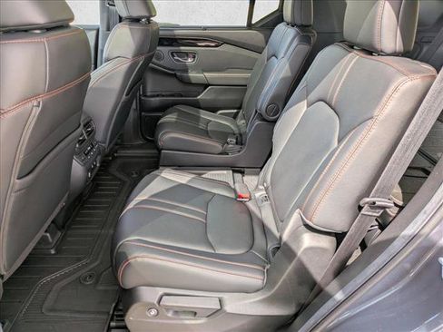 Certified 2026 Honda Pilot TrailSport image 20