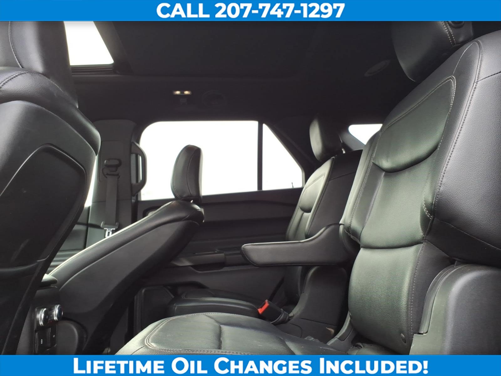 Used 2020 Ford Explorer XLT w/ Equipment Group 202A AWD/4WD image 14