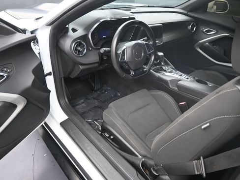 Used 2021 Chevrolet Camaro LT RWD image 11