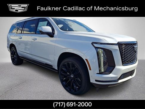 New 2025 Cadillac Escalade ESV Sport Platinum w/ LPO, ONYX Package AWD/4WD image 7