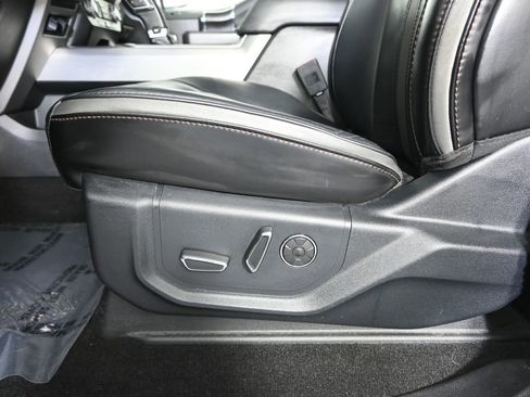 Used 2020 Ford F150 Platinum image 22