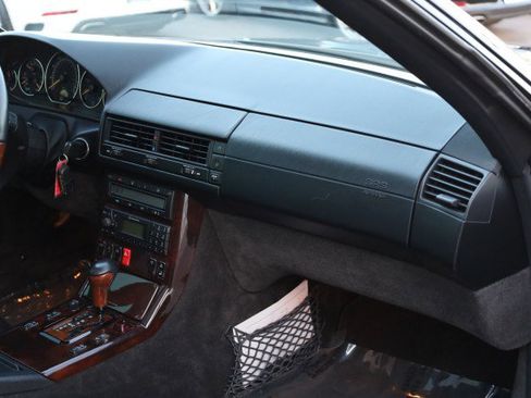 Used 2002 Mercedes-Benz SL 500 image 37