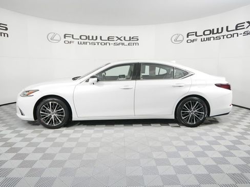 Certified 2024 Lexus ES 350 350 Premium 4D Sedan w/ Premium Package image 4
