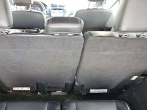 Used 2018 Ford Explorer XLT w/ Equipment Group 202A AWD/4WD image 13