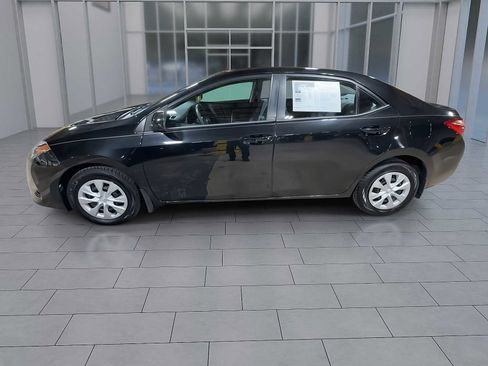 Certified 2018 Toyota Corolla L image 5