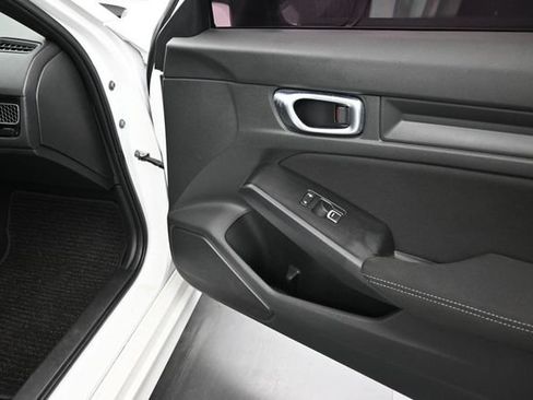 Used 2022 Honda Civic Sport image 25