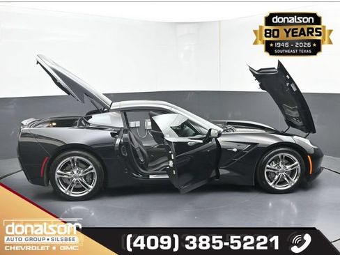 Used 2016 Chevrolet Corvette Stingray Coupe RWD image 18