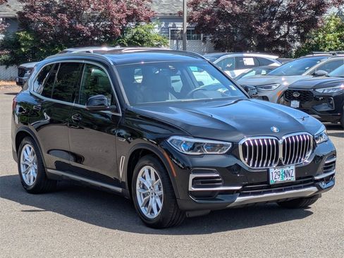 Used 2022 BMW X5 xDrive45e w/ Executive Package image 7