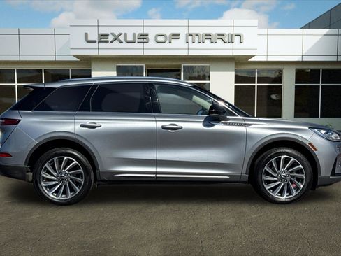 Used 2024 Lincoln Corsair Reserve w/ Equipment Group 201A AWD/4WD image 7