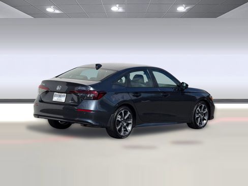 Certified 2025 Honda Civic Sport Touring image 8