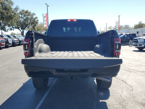 Used 2024 RAM 2500 Big Horn w/ Night Edition image 9