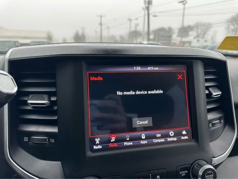 Used 2020 RAM 2500 Big Horn w/ Snow Chief Group image 17