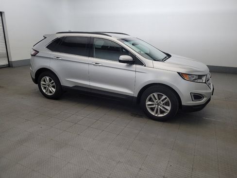 Used 2018 Ford Edge SEL AWD/4WD image 11