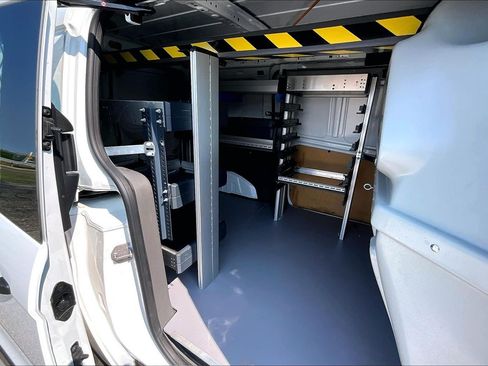 Used 2023 Ford Transit Connect XL FWD image 17