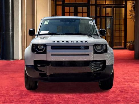 New 2026 Land Rover Defender 110 S image 5