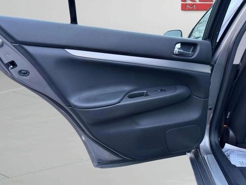 Used 2012 INFINITI G37 x Sedan w/ Premium Pkg image 20