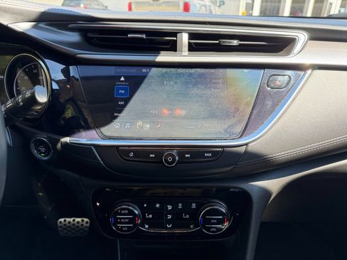 Used 2023 Buick Encore GX Select w/ Sport Touring Package FWD image 19