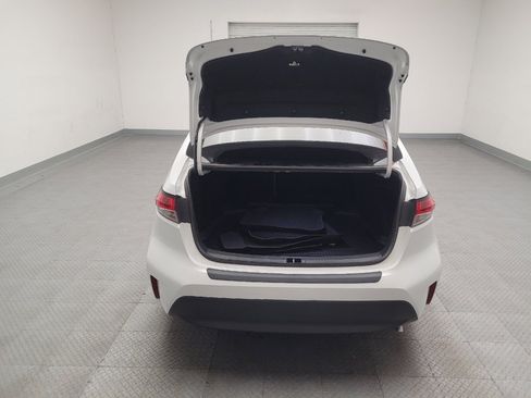 Used 2024 Toyota Corolla LE w/ LE Convenience Package image 29