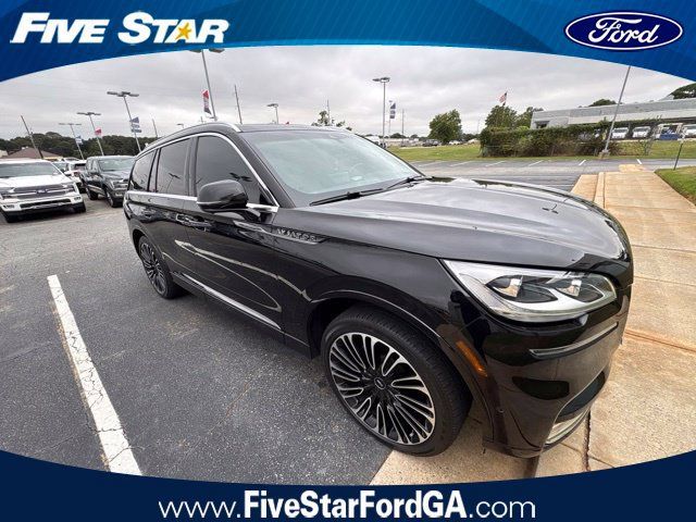 Used 2023 Lincoln Aviator Black Label w/ Class IV Trailer Tow Package AWD/4WD image 1