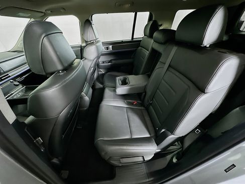 Used 2025 Hyundai Santa Fe Limited image 26