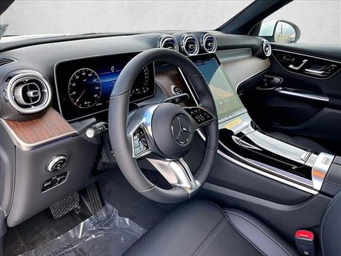 New 2026 Mercedes-Benz GLC 350e 4MATIC image 7