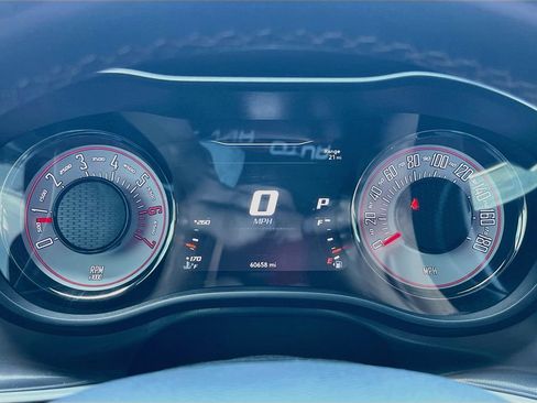 Used 2022 Dodge Challenger R/T Scat Pack RWD image 12