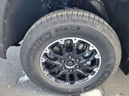 New 2026 Toyota Tundra SR5 AWD/4WD image 12
