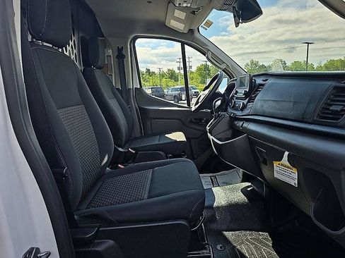 Used 2025 Ford Transit 250 Low Roof w/ Exterior Upgrade Package RWD image 32
