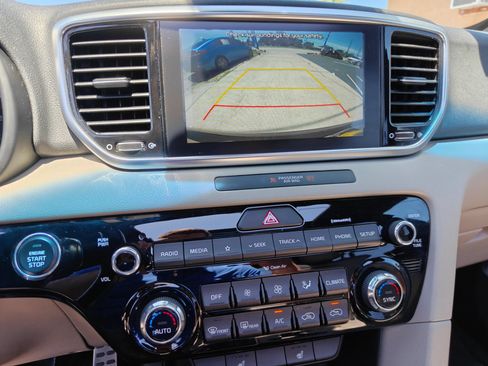 Used 2021 Kia Sportage S w/ S FWD Premium Package image 21