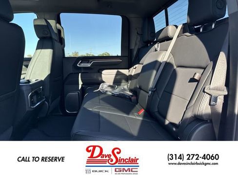 New 2026 GMC Sierra 2500 Denali w/ Denali Reserve Package AWD/4WD image 23