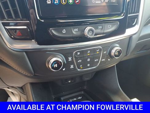 Used 2023 Chevrolet Traverse LT FWD image 23
